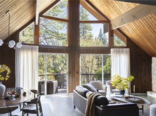 572 Brentwood Dr, Lake Arrowhead, CA 92352