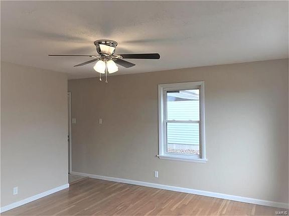 5th image of 12123 Fleetwood Pl
