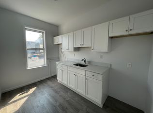 7117 13th Ave, Brooklyn, NY 11228