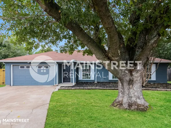 1105 Twin Pine Ct, Arlington, TX 76018