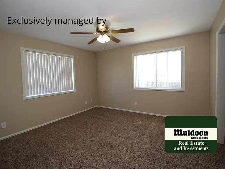 1139 E Jaroso Dr — Photo 5