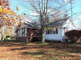 2853 Merry Rd, Eau Claire, MI 49111