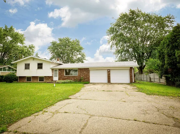 1217 S Post Rd, Indianapolis, IN 46239