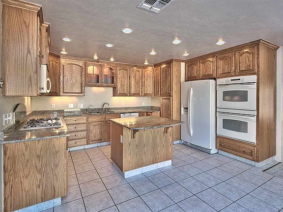 Granite Kitchen Countertops!