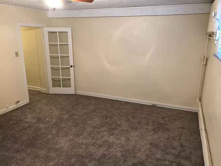 Arlington Apartments — Photo 12