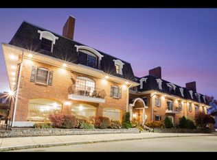 100 Wayland Ave APT 4, Providence, RI 02906