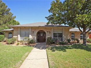 7107 Roundrock Rd, Dallas, TX 75248