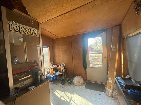 4th image of 904 Old Hackleburg Rd