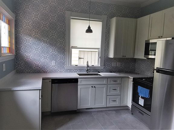 2nd image of 319 N 22nd St #A