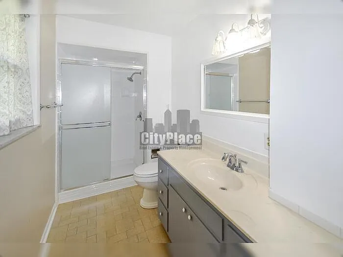 636 Oak Dr — Photo 24