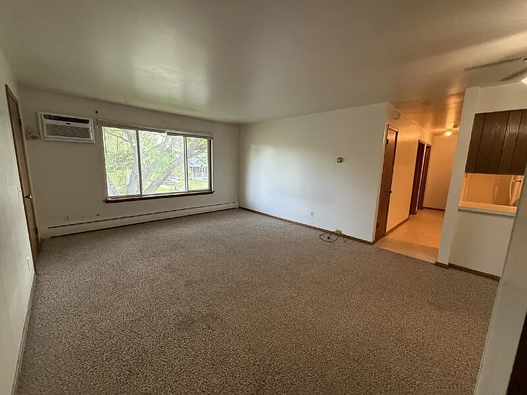 7212 South Ave #5 — Photo 2