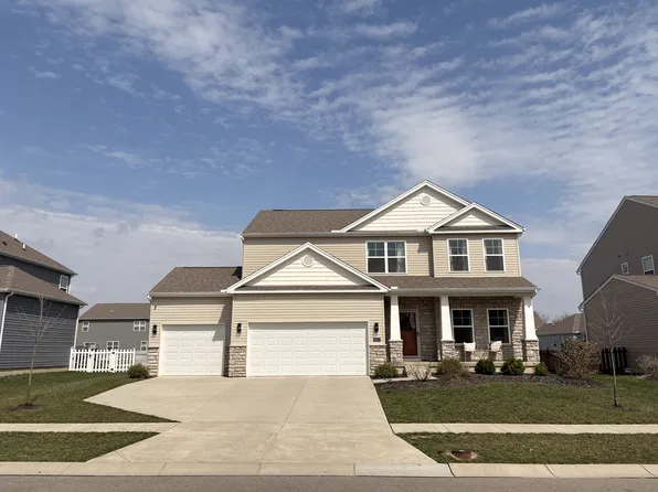 4023 Orange Blossom Ct, Tipp City, OH 45371