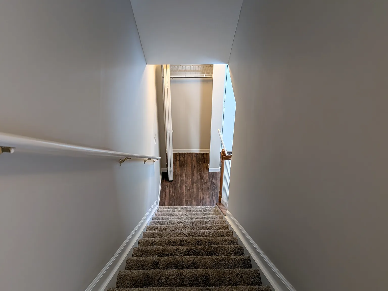 2 bed, 2.5 bath, 1587 sqft, $1,950 — Photo 2