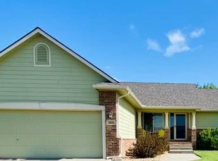 3826 N Rutgers Ct, Maize, KS 67101