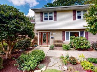 1216 W 54th St, Erie, PA 16509