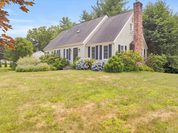 105 White Oak Drive, Southington, CT 06489