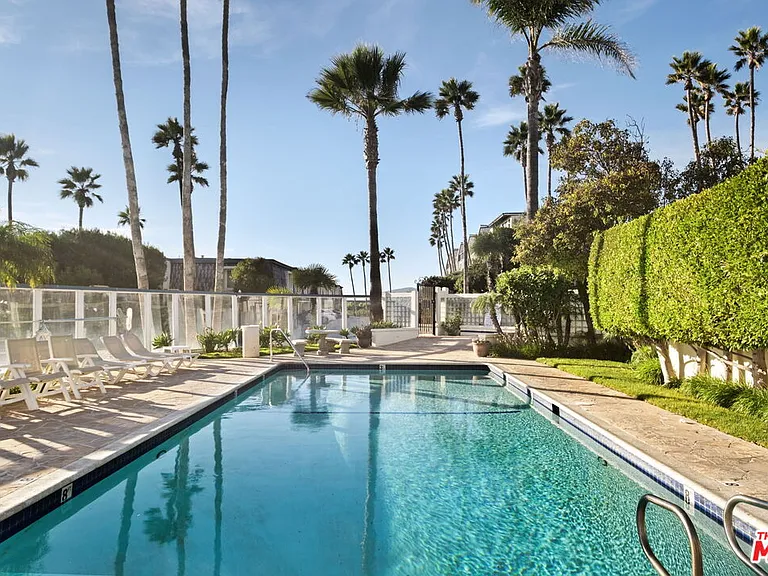 11874 Beach Club Way — Photo 44