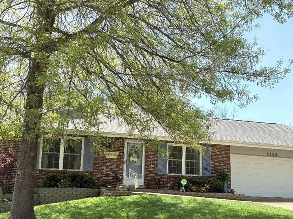 2142 Catlin Ct, Barnhart, MO 63012