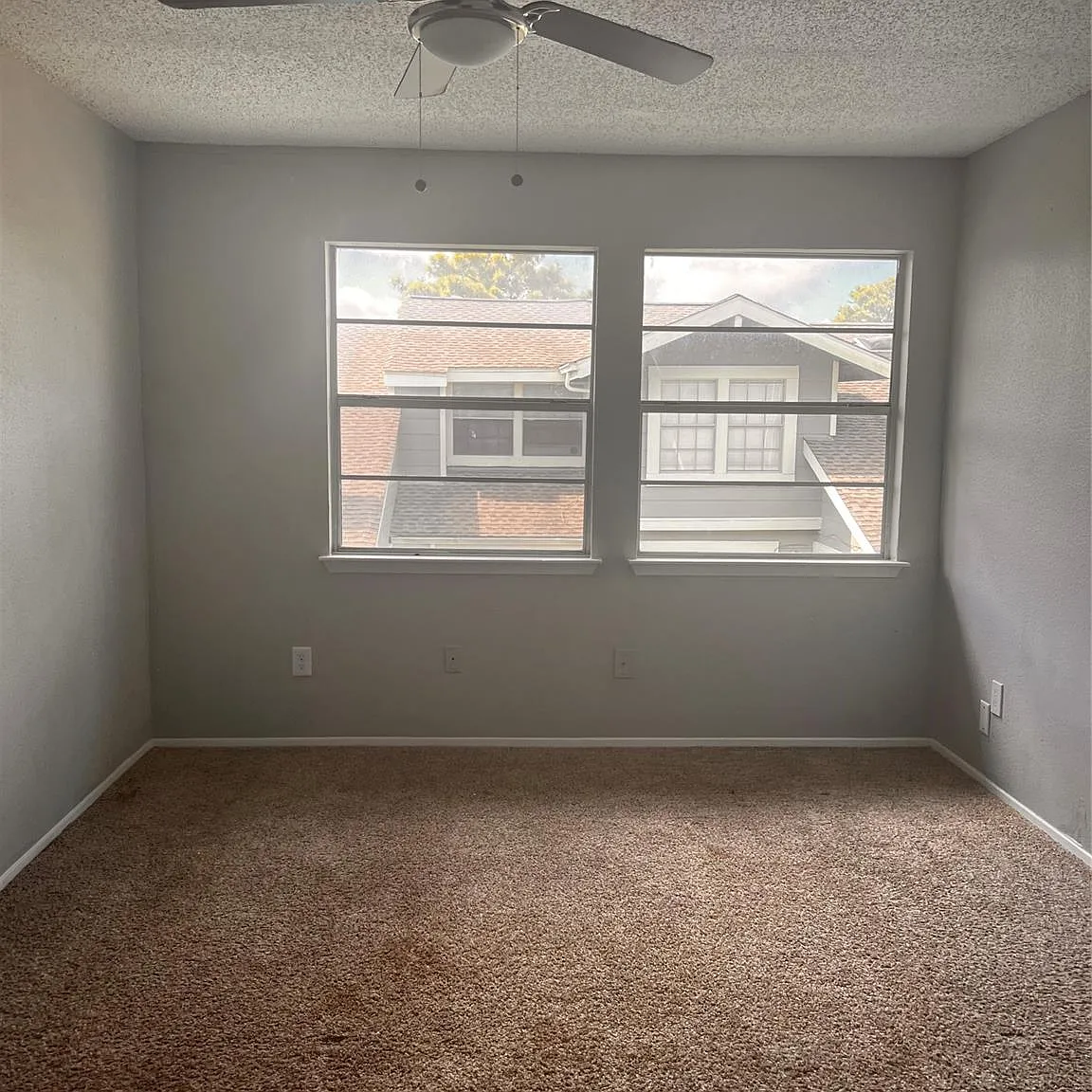 2 bed, 2.0 bath, 1096 sqft, $1,350 — Photo 3