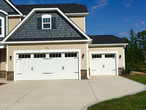 3 car garage 