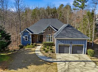 656 Prospector Trl, Dahlonega, GA 30533