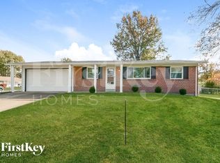2330 Rivoli Pl, Florissant, MO 63031