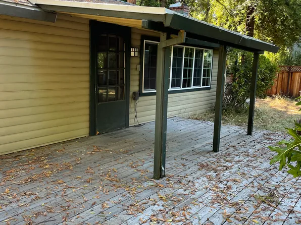 10030 Riverside Dr, Ben Lomond, CA 95005