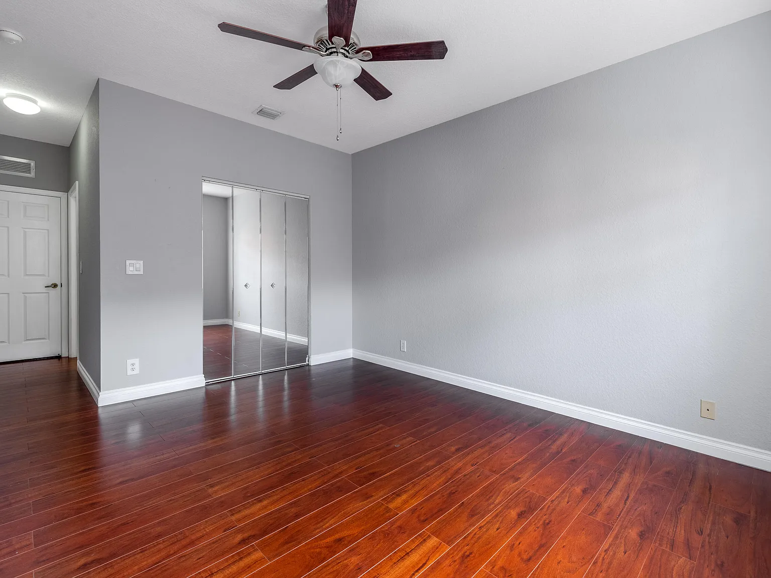 3557 Forest Hill Boulevard - 54 — Photo 4