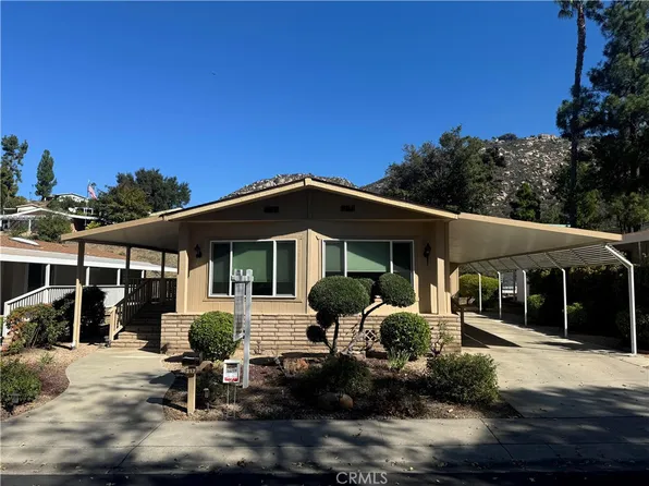 8975 Lawrence Welk Dr Space 217, Escondido, CA 92026