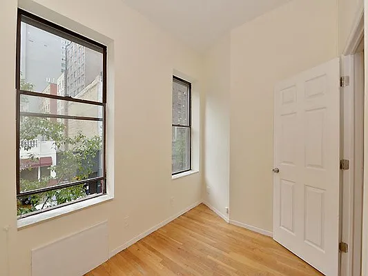 Rented by Cooper & Cooper Real Estate | media 17