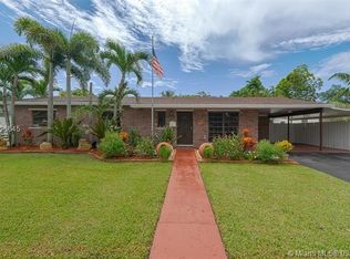 9862 SW 196th St, Cutler Bay, FL 33157