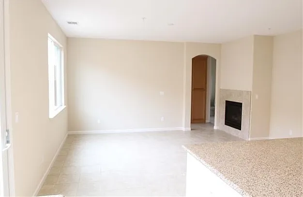 254 Altadena Cir — Photo 8