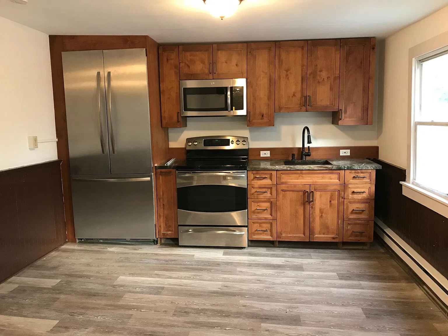 2 bed, 1200 sqft, $1,500 — Photo 2