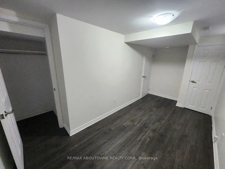18 Greeningdon Dr #LOWER — Photo 18