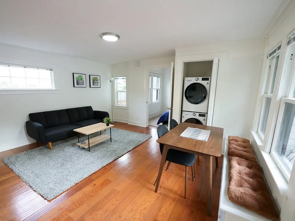 1 bed, $3,150 — Photo 2