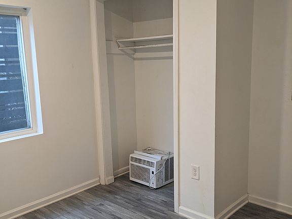 5th image of 1810 Grayson St #1