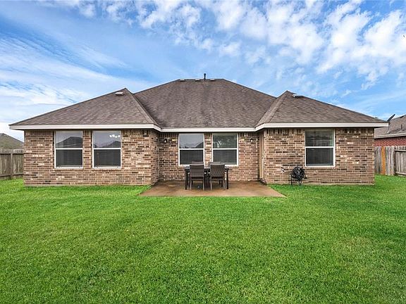 4th image of 1813 Oakbranch Dr