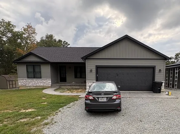 85 Chestnut Xing, Farmington, MO 63640