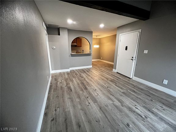 3rd image of 1515 E Reno Ave #203