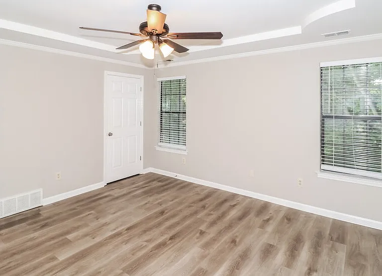 6410 Baird Ln — Photo 13