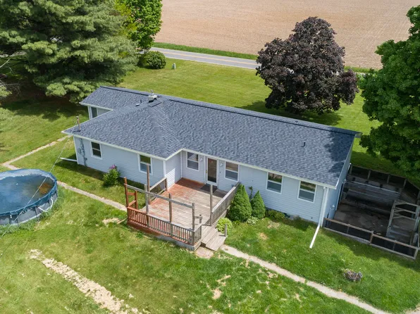 53240 Hemlock Lake Rd, Marcellus, MI 49067