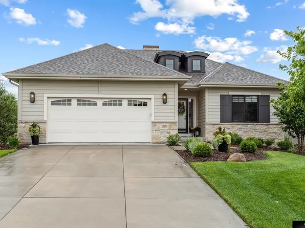 12651 Sherman Plz, Omaha, NE 68138