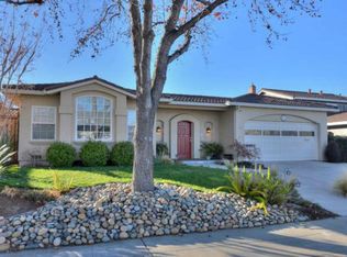 651 Spruce Dr, Sunnyvale, CA 94086