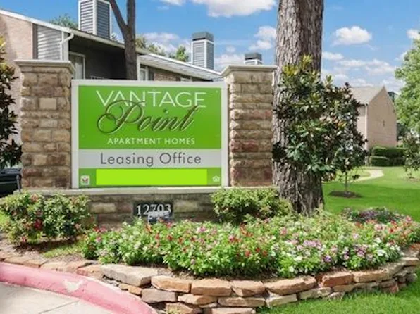 Vantage Point Apartments