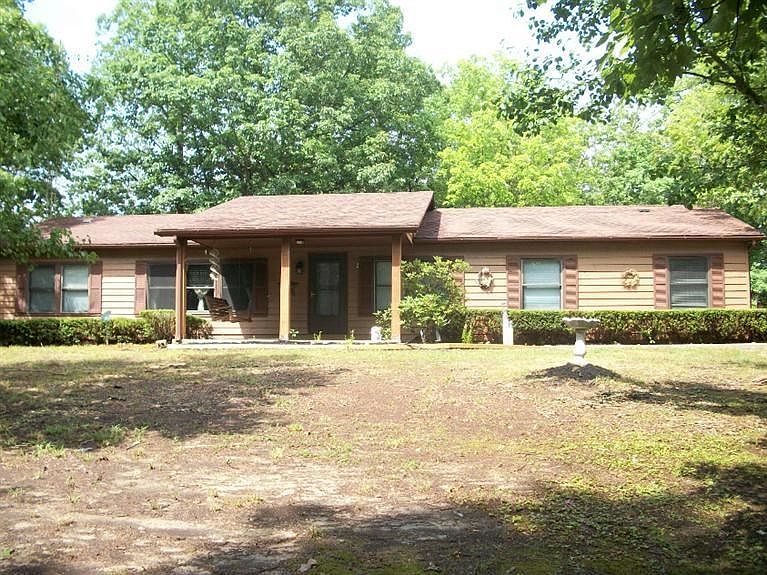 1st image of 235 Wolfinbarger Ln
