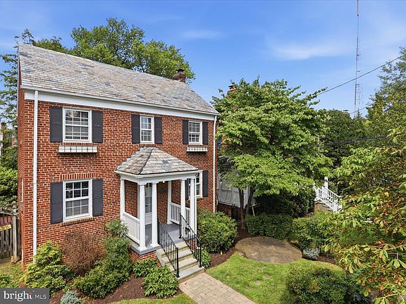 2nd image of 4409 Faraday Pl NW