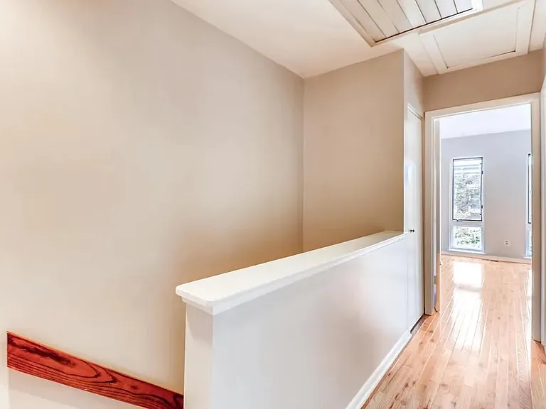 609 S Hanover St — Photo 15