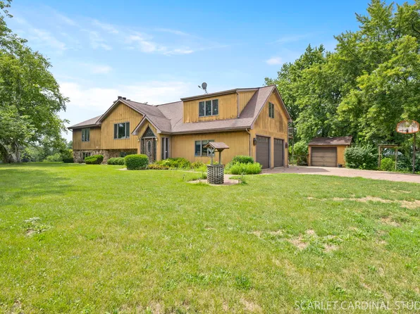 23 Eagle View Ln, Oswego, IL 60543