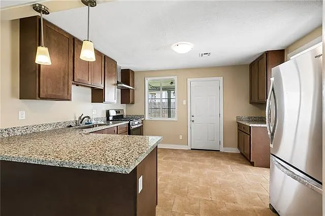 1104 Huey P Long Ave — Photo 5