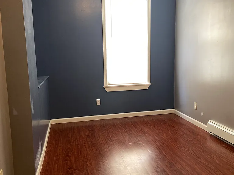 69 Washington St — Photo 3